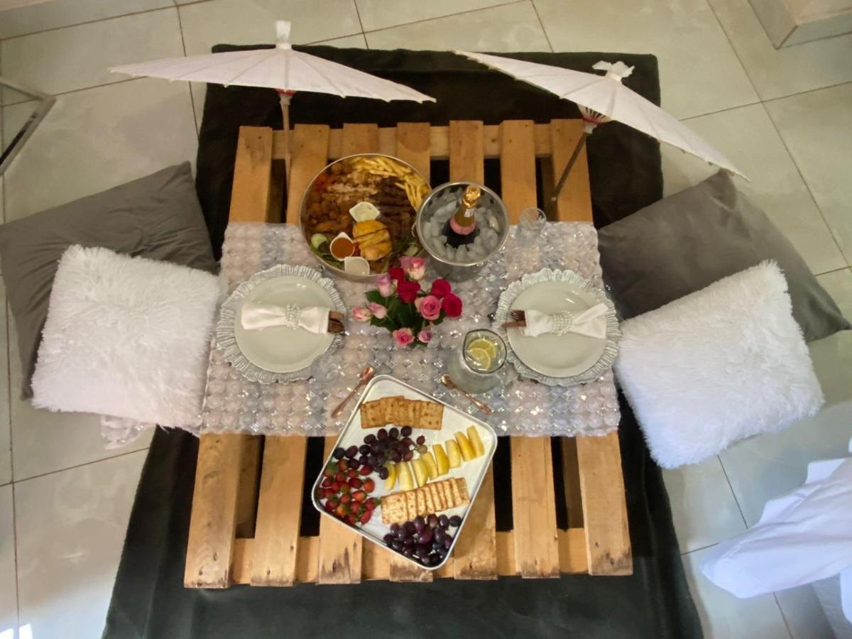 סנטוריון Riverton Manor מראה חיצוני תמונה