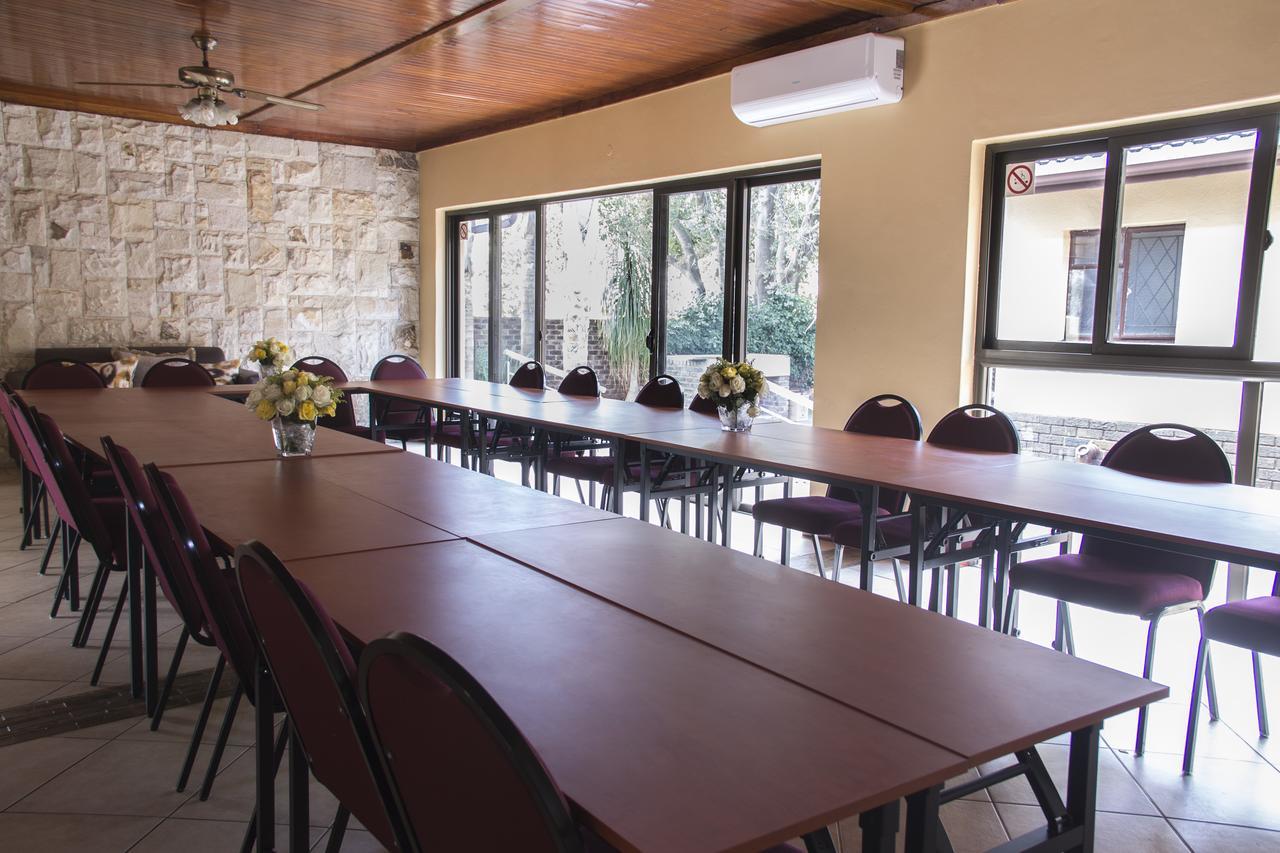סנטוריון Riverton Manor מראה חיצוני תמונה