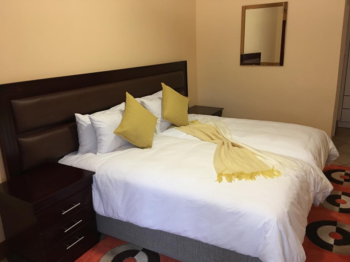 סנטוריון Riverton Manor מראה חיצוני תמונה