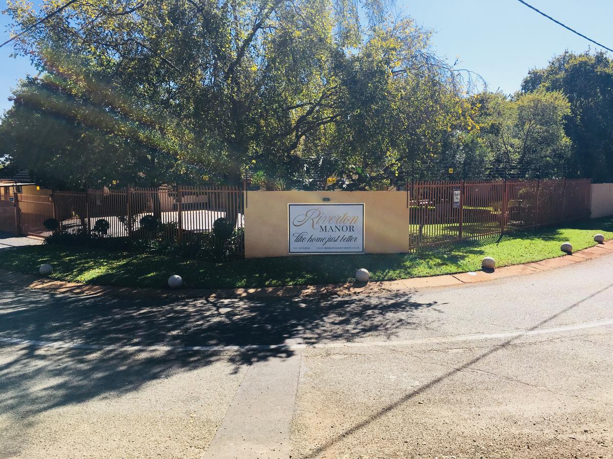 סנטוריון Riverton Manor מראה חיצוני תמונה