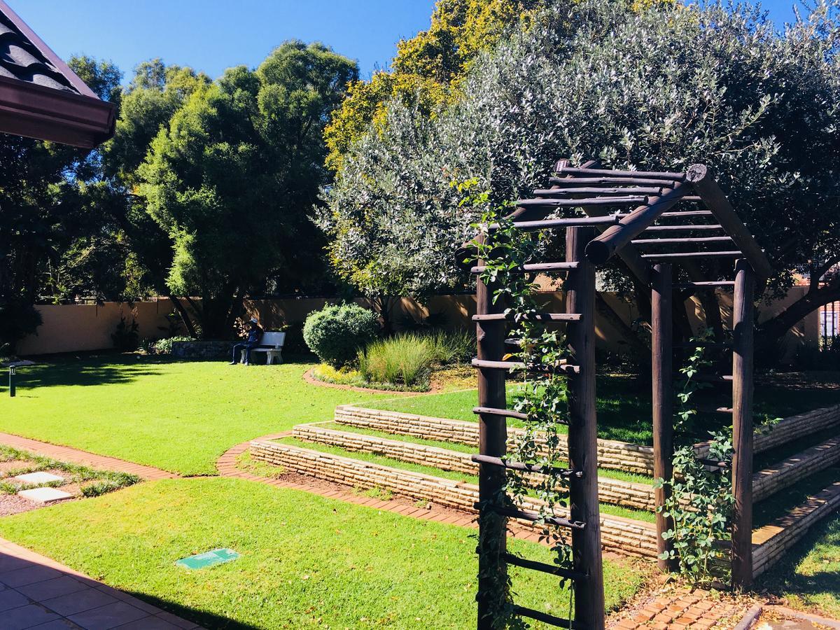 סנטוריון Riverton Manor מראה חיצוני תמונה