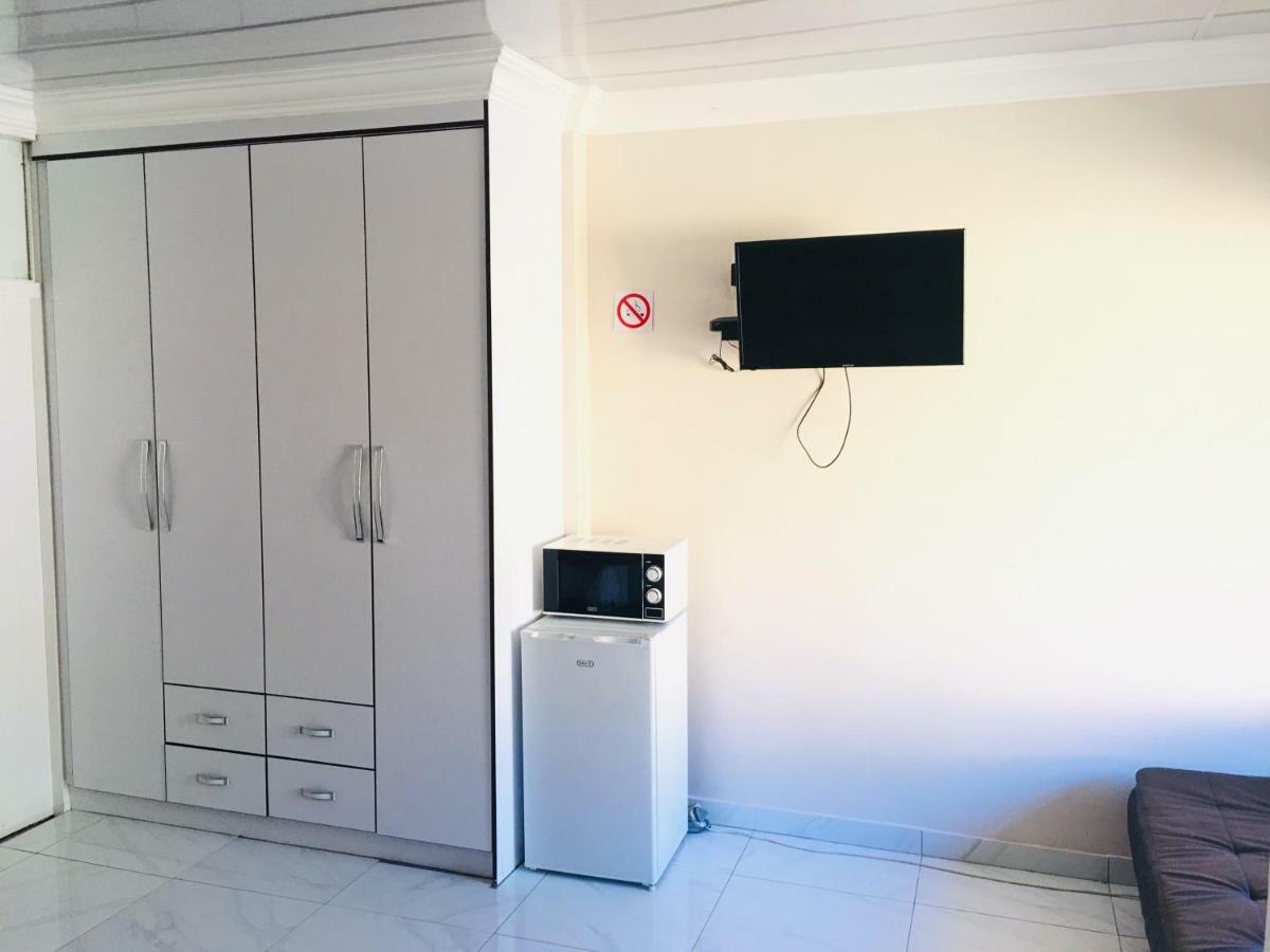 סנטוריון Riverton Manor מראה חיצוני תמונה